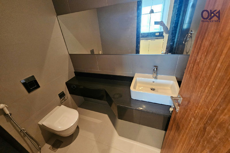 HIGH FLOOR * RESORT AND SEA VIEW * SEMI FURNISHED – Slide 8