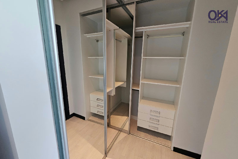 HIGH FLOOR * RESORT AND SEA VIEW * SEMI FURNISHED – Slide 11