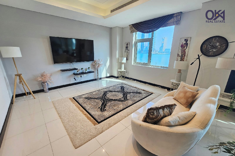 DUPLEX* 3 ASSIGNED PARKINGS * PRIVATE ENTRANCE – Slide 3