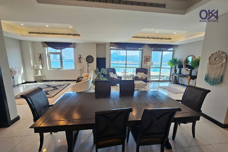 DUPLEX* 3 ASSIGNED PARKINGS * PRIVATE ENTRANCE – Slide 8