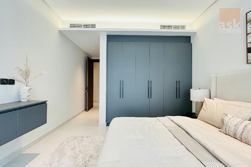 LUXURY | BRAND NEW | BALCONY | MODERN – Slide 10