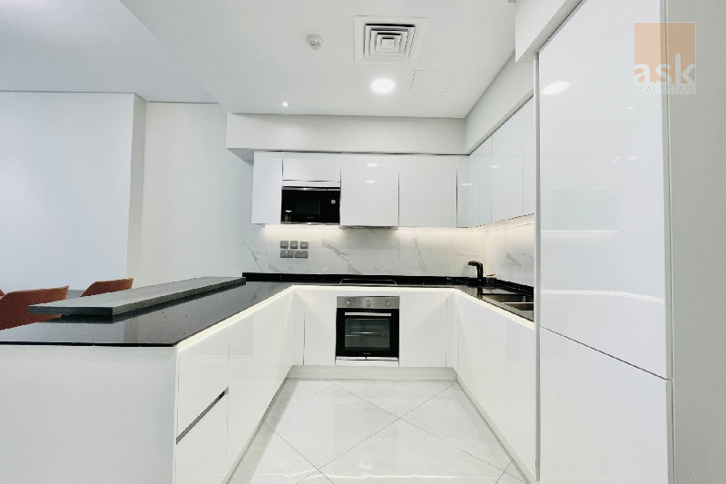 LUXURY | CITYVIEW | SPACIOUS ROOMS | AMENITIES – Slide 5