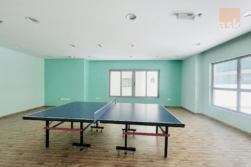 MODERN | BALCONY | GREAT FACILITIES | HOUSEKEEPING – Slide 16