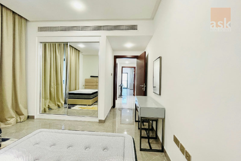 Spacious 2BR Apartment with Balcony | High Floor | City View – Slide 14