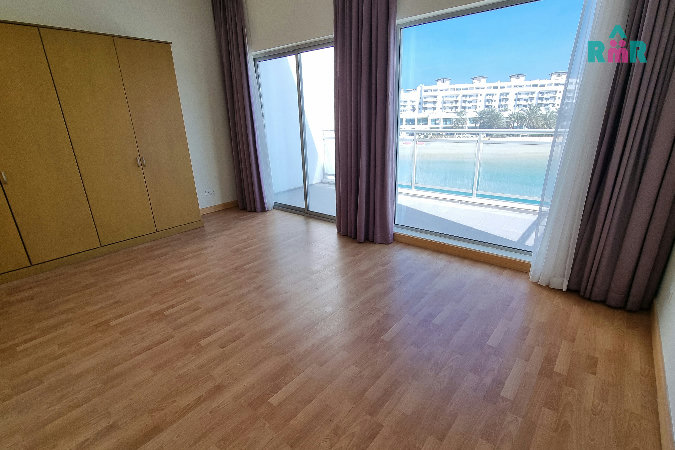 Tranquil Beach Compound with Turquois Views and Swimming Pools – Slide 10