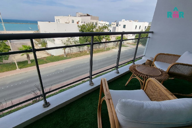 Gated Beachfront Community/Children's Facilities/Well Maintained – Slide 3