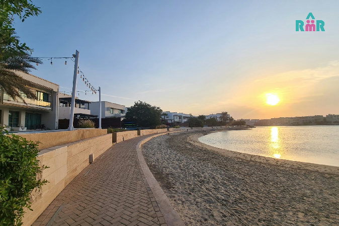 Gated Beachfront Community/Children's Facilities/Well Maintained – Slide 9