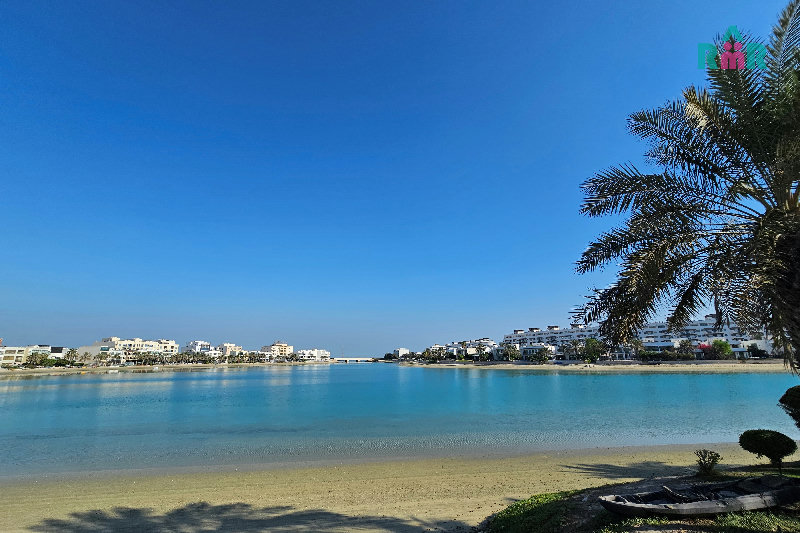 Detached Beachfront Villa/Garage/Private Swimming Pool/Garden – Slide 6