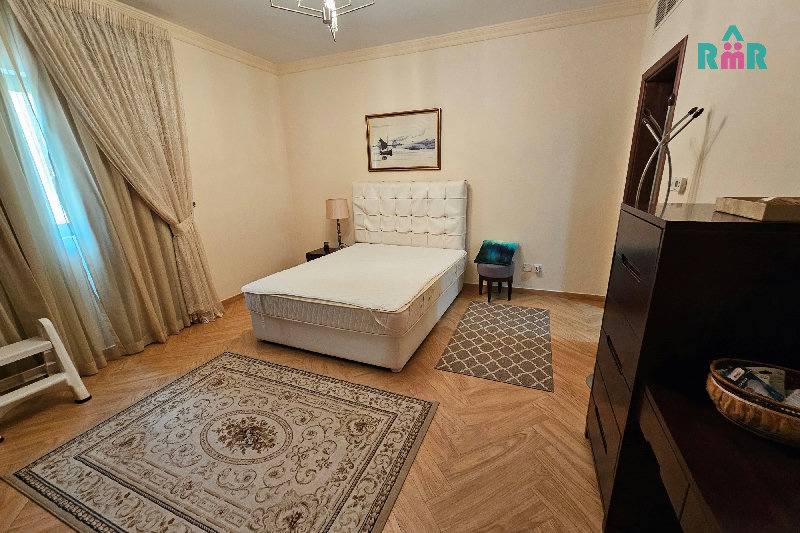 Detached Beachfront Villa/Garage/Private Swimming Pool/Garden – Slide 17