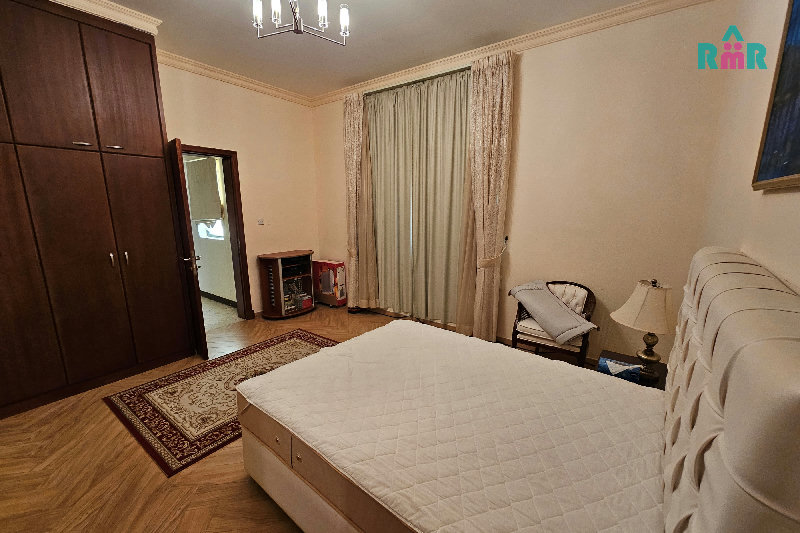 Detached Beachfront Villa/Garage/Private Swimming Pool/Garden – Slide 23