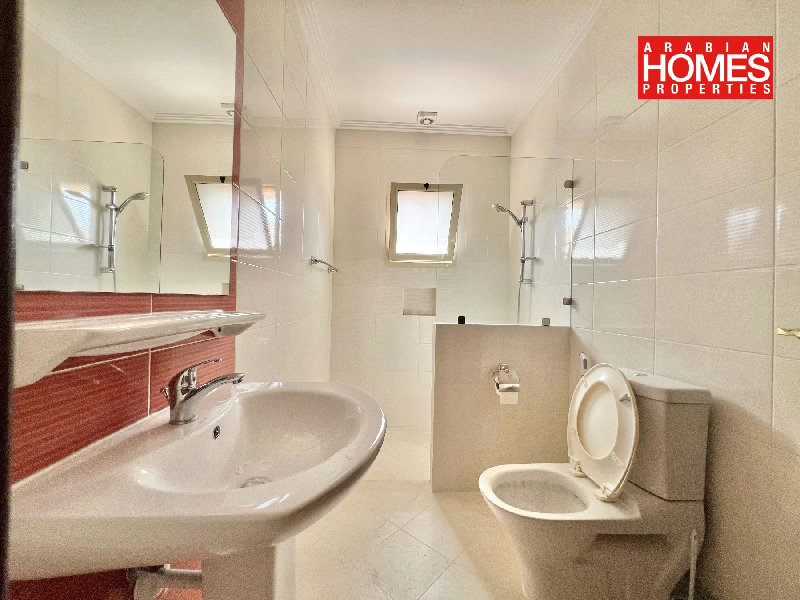 3 BEBROOM VILLA WITH PRIVATE GARDEN – Slide 7