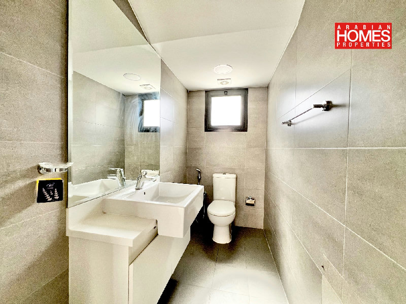 MODERN 4 BEDROOM VILLA WITH PRIVATE POOL – Slide 10