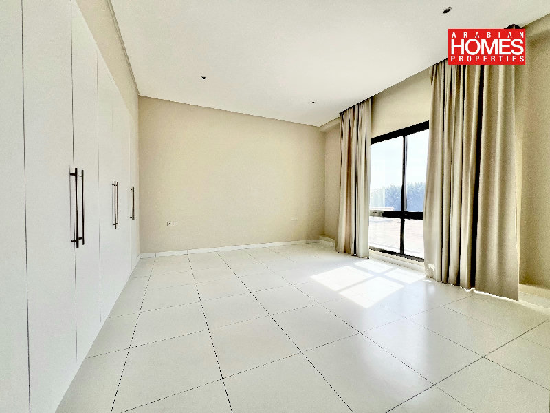 MODERN 4 BEDROOM VILLA WITH PRIVATE POOL – Slide 5