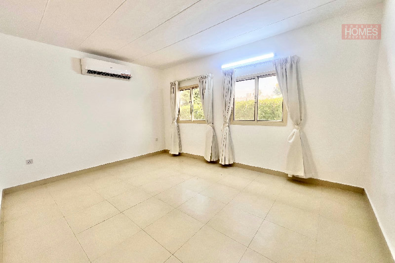 SINGLE STOREY 3 BR VILLA WITH PRIVATE GARDEN – Slide 7