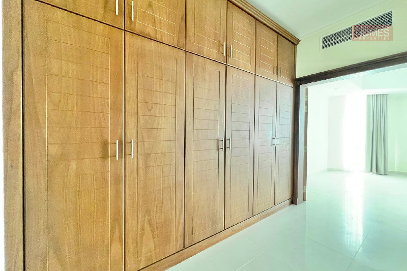 FULLY RENOVATED 3 BEDROOM VILLA – Slide 7