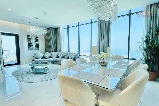 BREATHTAKING VIEWS IN A 2BR APARTMENT NAVY APPROVED – Slide 3