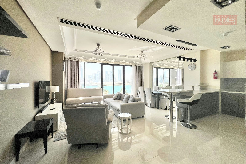 STUNNING 2 BEDROOM APARTMENT WITH SEA VIEW – Slide 10