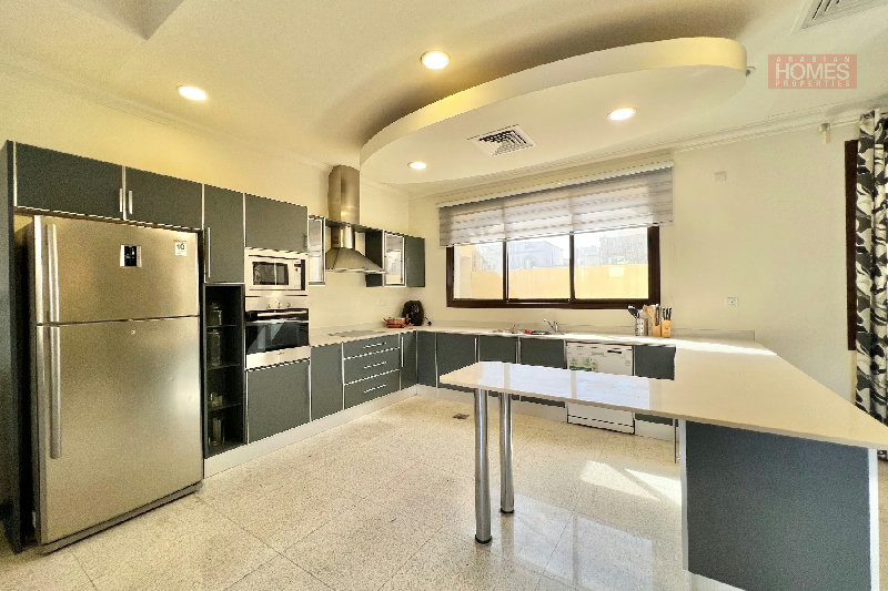 NAVY APPROVED 4 BR VILLA WITH PRIVATE POOL – Slide 6