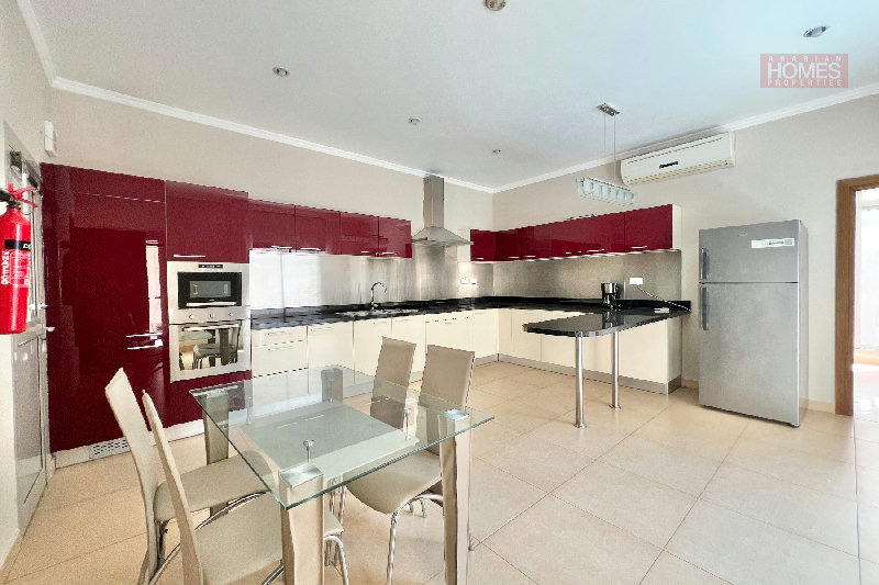 NAVY APPROVED 3 BEDROOM VILLA WITH PRIVATE POOL – Slide 13