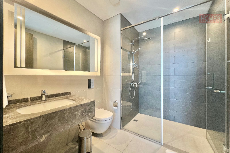 LUXURY 1 BEDROOM APARTMENT WITH SEA VIEW – Slide 11