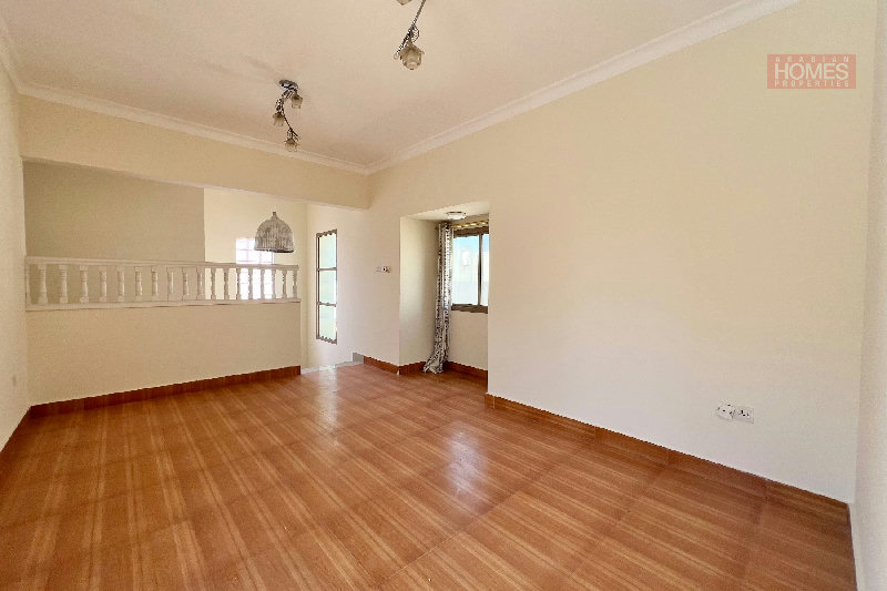 FAMILY FRIENDLY 3 BEDROOM VILLA WITH SMALL GARDEN – Slide 7