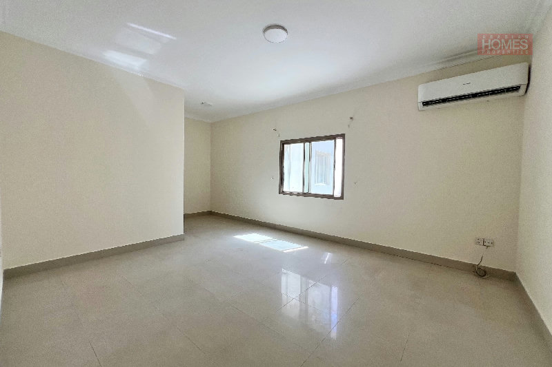 FAMILY FRIENDLY 3 BEDROOM VILLA WITH SMALL GARDEN – Slide 5