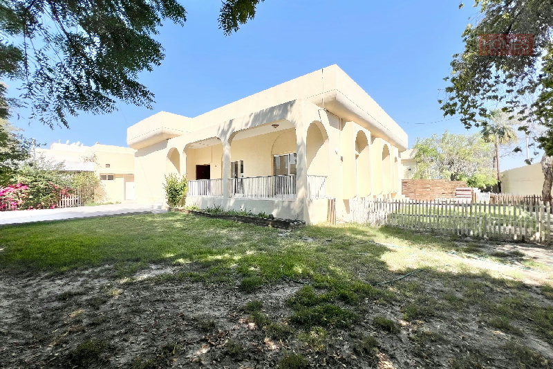 SINGLE STOREY 3 BEDROOM VILLA WITH PRIVATE GARDEN – Slide 4