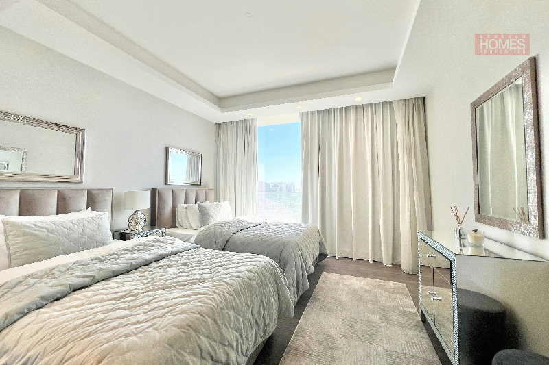 LUXURY 3 BEDROOM APARTMENT WITH POOL AND BALCONY  – Slide 11