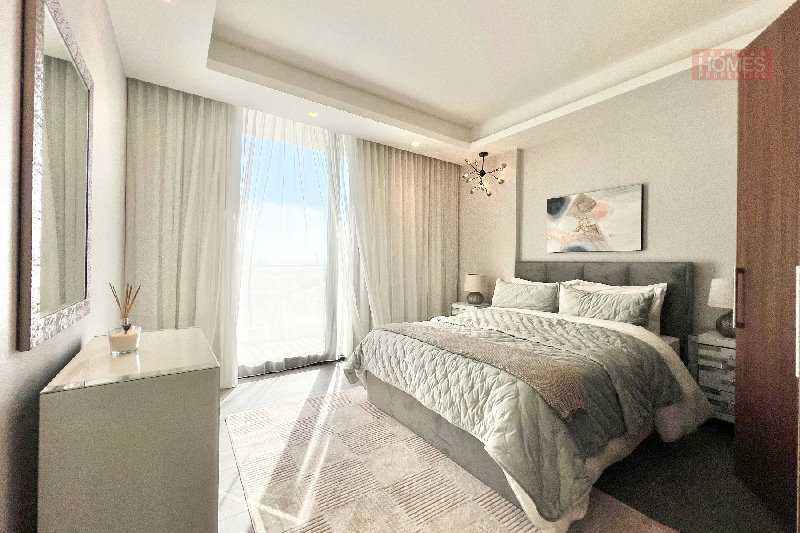 LUXURY 3 BEDROOM APARTMENT WITH POOL AND BALCONY  – Slide 10