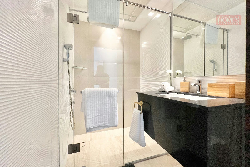 LUXURY 3 BEDROOM APARTMENT WITH POOL AND BALCONY  – Slide 14