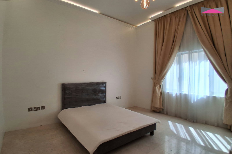 Charming 3-Bedroom Villa with Private Garden β Hamala β Slide 12