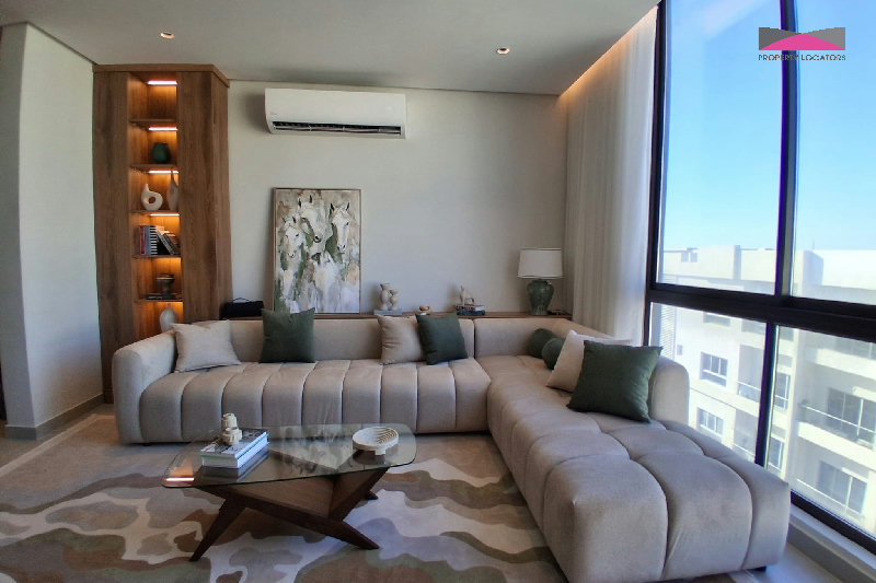 Move-In Ready | Bright and Modern 3-Bedroom Apartment β Slide 2