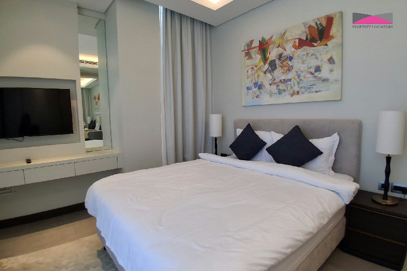 Stylish Seef Sanctuary | Elegant 1.5-Bedroom Living with City and Sea Views β Slide 8