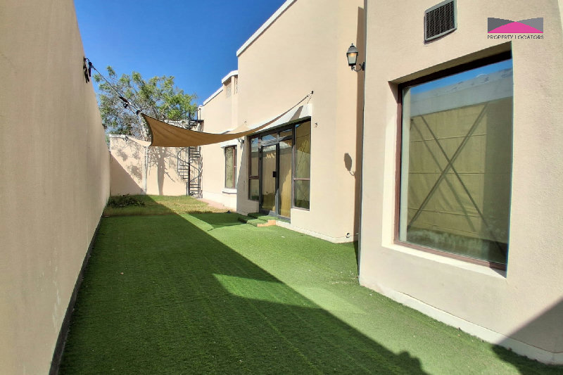 Exceptional 4-Bedroom Compound Villa for Rent in Janabiyah, Bahrain – Slide 17