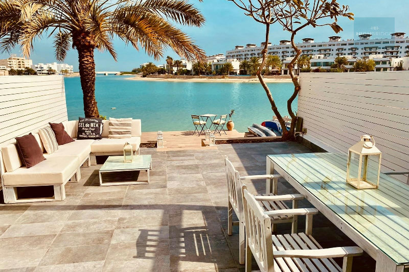 Private Beachfront Living | Panoramic Sea Views - Fully Furnished  – Slide 17