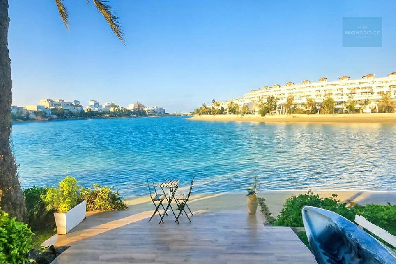 Private Beachfront Living | Panoramic Sea Views - Fully Furnished  – Slide 20