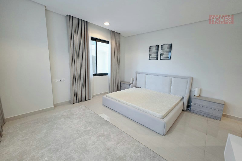 AMAZING BALCONY PET FREE NEW APARTMENT & FURNITURE  – Slide 3