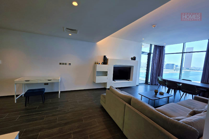 SEA VIEW BALCONY STORAGE/LAUNDRY ROOM JOGGING TRACK  – Slide 8