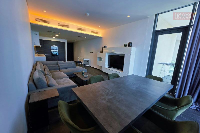 SEA VIEW BALCONY STORAGE/LAUNDRY ROOM JOGGING TRACK  – Slide 9