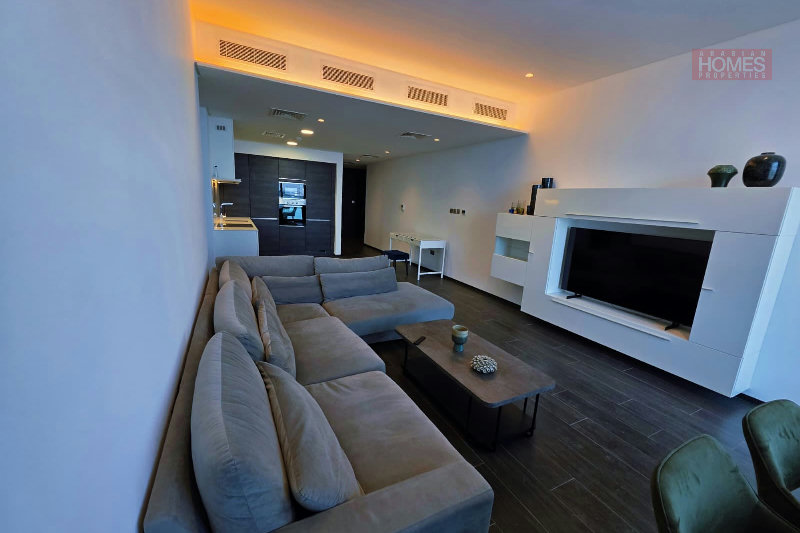 SEA VIEW BALCONY STORAGE/LAUNDRY ROOM JOGGING TRACK  – Slide 4