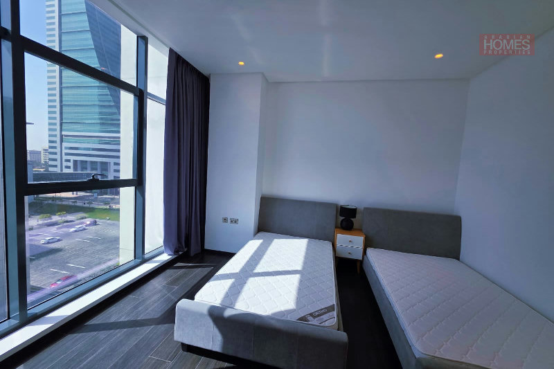 SEA VIEW BALCONY STORAGE/LAUNDRY ROOM JOGGING TRACK  – Slide 24