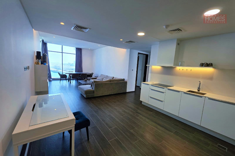 SEA VIEW BALCONY STORAGE/LAUNDRY ROOM JOGGING TRACK  – Slide 13