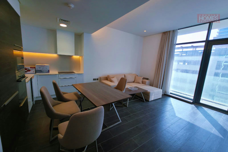 PET FREE BALCONY LAUNDRY & STORAGE AREA UNLIMITED INTERNET – Slide 8