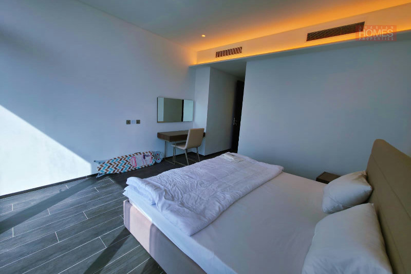 PET FREE BALCONY LAUNDRY & STORAGE AREA UNLIMITED INTERNET – Slide 22