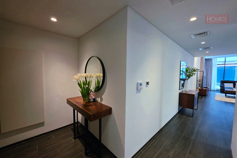 OFFER PRICE 2 SEAVIEW BALCONIES LAUNDRY/STORAGE ROOM – Slide 3