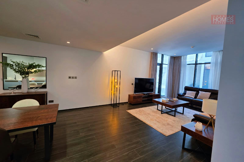 OFFER PRICE 2 SEAVIEW BALCONIES LAUNDRY/STORAGE ROOM – Slide 1