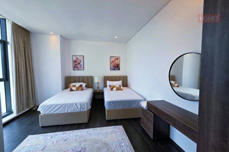 OFFER PRICE 2 SEAVIEW BALCONIES LAUNDRY/STORAGE ROOM – Slide 26