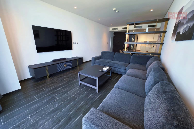 SEA VIEW BREEZES BALCONY PET FREE LAUNDRY & STORAGE ROOM – Slide 12