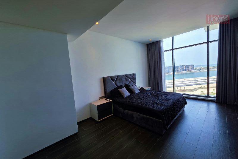 SEA VIEW BREEZES BALCONY PET FREE LAUNDRY & STORAGE ROOM – Slide 21