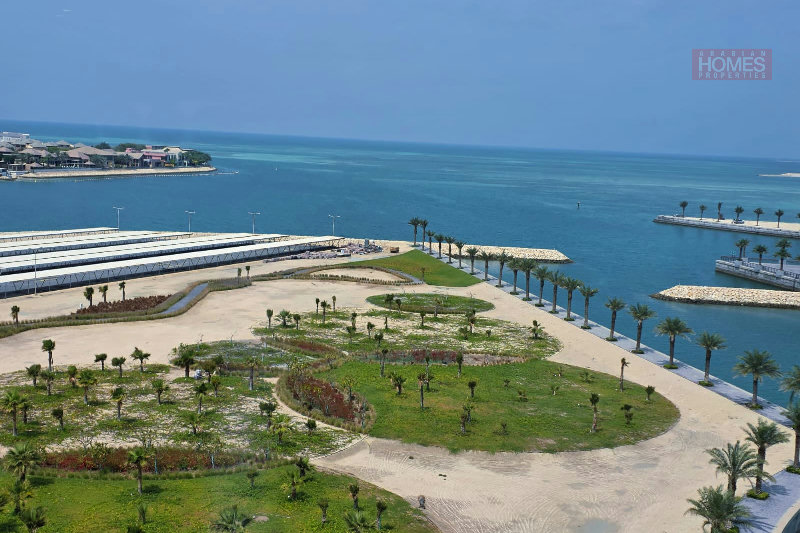 SEA VIEW BREEZES BALCONY PET FREE LAUNDRY & STORAGE ROOM – Slide 1